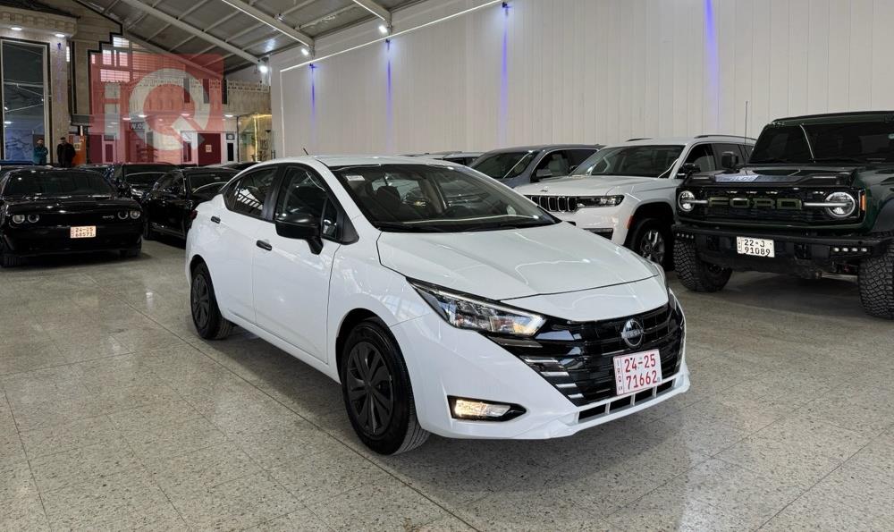 نیسان ڤێرسا